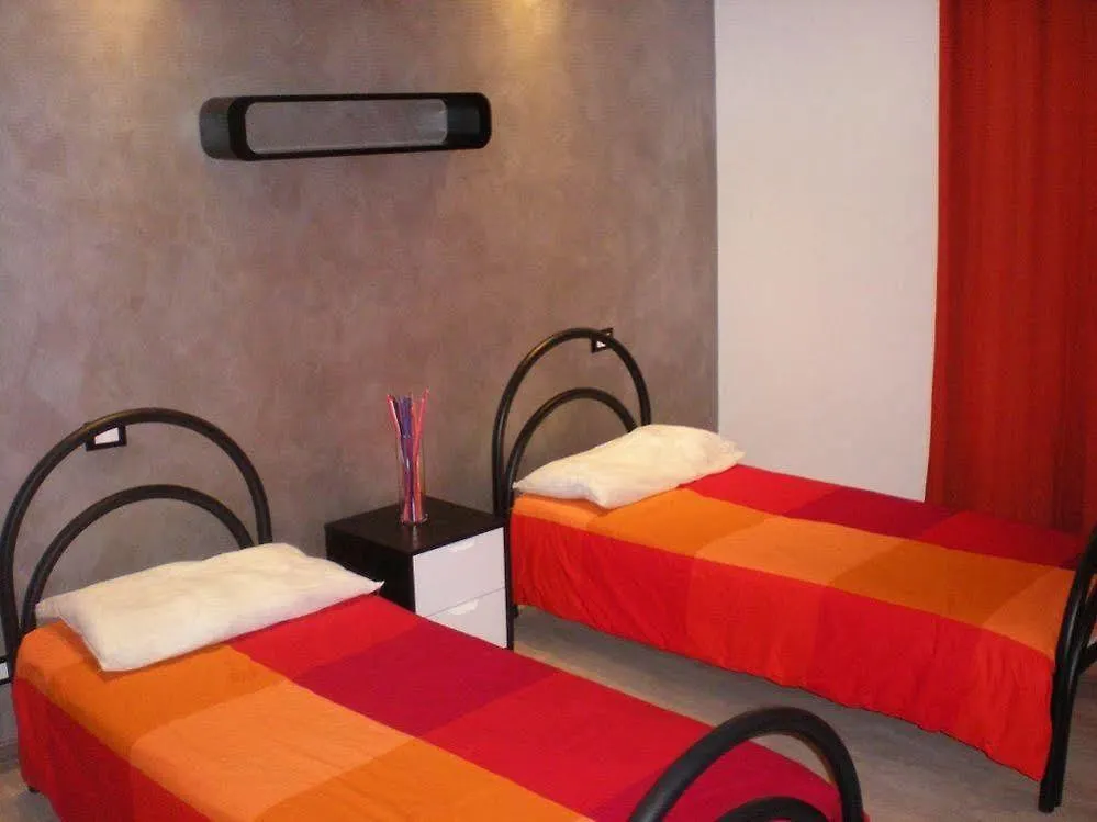 Enzo Luxury Rooms Rzym 3*,  Włochy